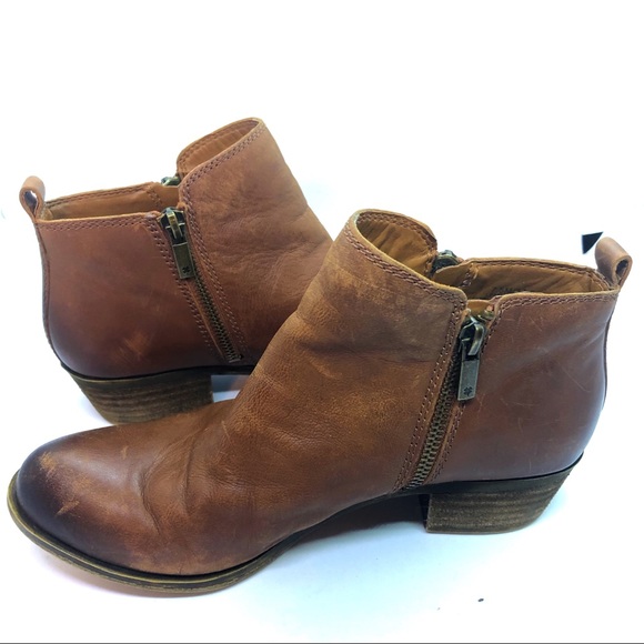 Women's Lucky Brand Basel Bootie size 7.5M - Picture 1 of 8